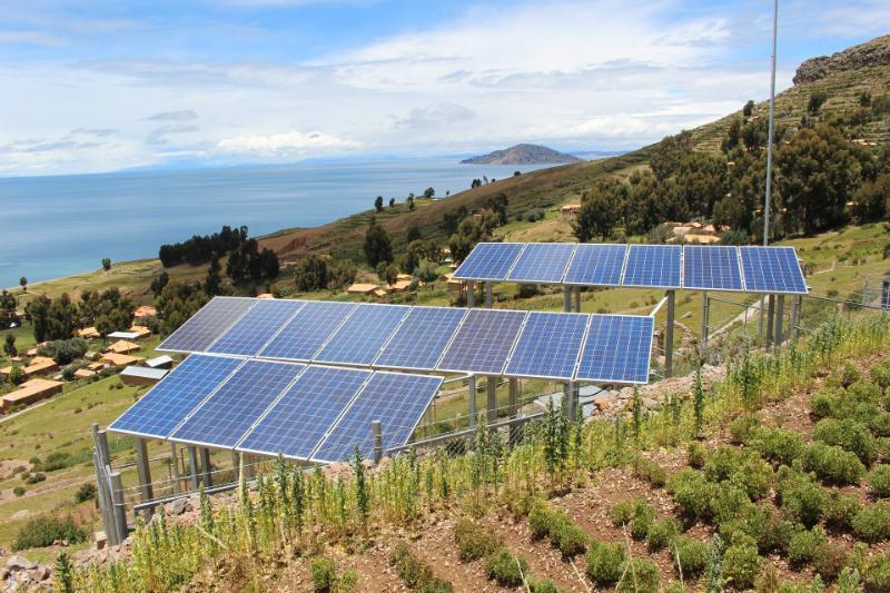 Componente metálico para aplicaciones de energía solar