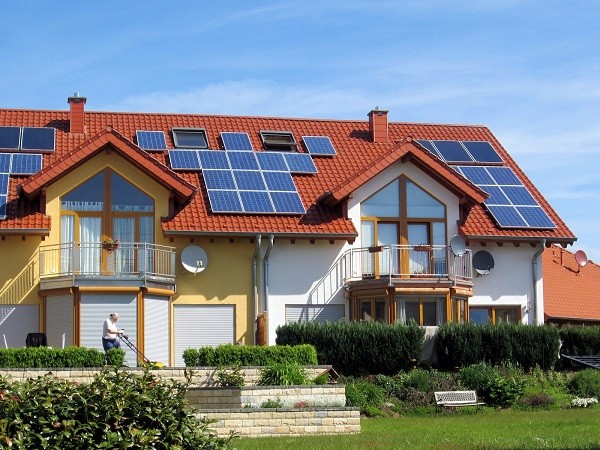 energia-solar-limpia-abundante-y-costosa